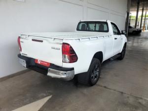 Toyota Hilux 2.4GD-6 single cab Raider manual - Image 4