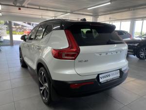 Volvo XC40 T3 R-Design auto - Image 12
