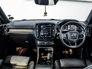 Volvo XC40 T3 R-Design auto - Image 14