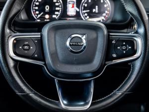 Volvo XC40 T3 R-Design auto - Image 20