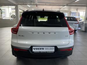Volvo XC40 T3 R-Design auto - Image 4