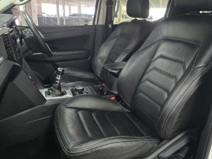 Volkswagen Amarok 2.0TDI double cab Life 4Motion manual - Image 20