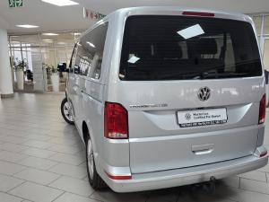 Volkswagen Transporter 2.0TDI Kombi SWB Trendline auto - Image 21