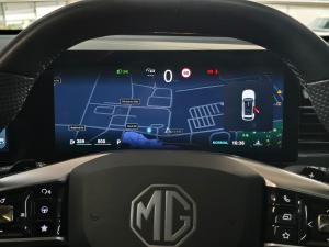 MG HS 2.0T Luxury - Image 13
