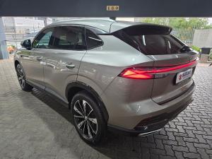 MG HS 2.0T Luxury - Image 5