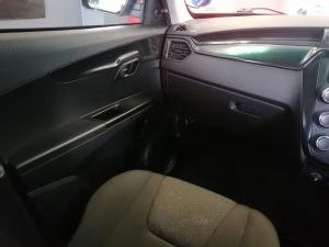 Mahindra KUV100 Nxt 1.2 G80 K2+ #DARE - Image 16