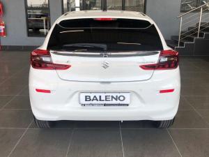 Suzuki Baleno 1.5 GLX manual - Image 5