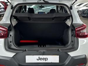 Citroen C3 1.2 Max - Image 11