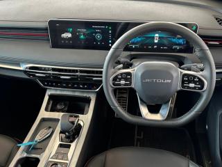 Jetour X70 Plus 1.5T Momentum