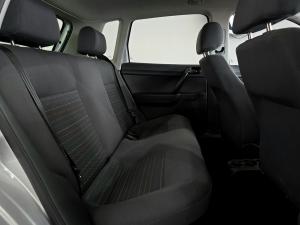 Volkswagen Polo Vivo hatch 1.4 Conceptline - Image 19