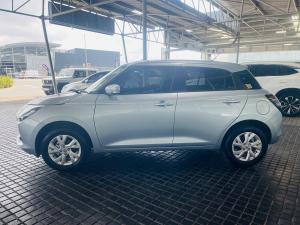 Suzuki Swift 1.2 GL+ auto - Image 4
