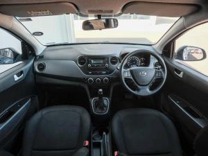 Hyundai Grand i10 1.0 Motion auto - Image 18