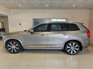 Volvo XC90 T6 Inscription AWD - 6 Seater - Image 2