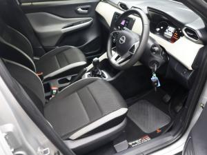 Nissan Magnite 1.0 Visia auto - Image 9