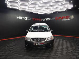 Nissan NP200 1.6i safety pack (aircon) - Image 2