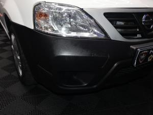 Nissan NP200 1.6i safety pack (aircon) - Image 6