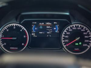 Isuzu D-Max 3.0TD double cab V-Cross 4x4 - Image 13