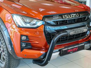 Isuzu D-Max 3.0TD double cab V-Cross 4x4 - Image 9
