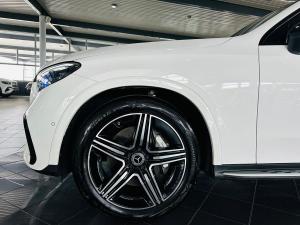 Mercedes-Benz GLC GLC300d 4Matic Avantgarde - Image 16