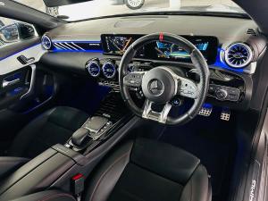 Mercedes-Benz CLA CLA35 4Matic - Image 4