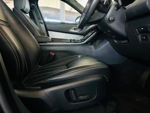 Land Rover Range Rover Velar P340 SE - Image 5