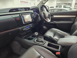 Toyota Hilux 2.8GD-6 double cab 4x4 Raider auto - Image 7