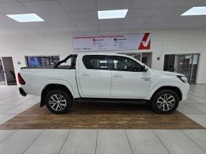 Toyota Hilux 2.8GD-6 double cab 4x4 Raider auto - Image 3