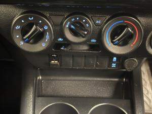 Toyota Hilux 2.4GD-6 Xtra cab Raider auto - Image 14