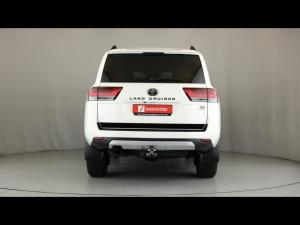 Toyota Land Cruiser 300 3.5T GR-Sport - Image 5