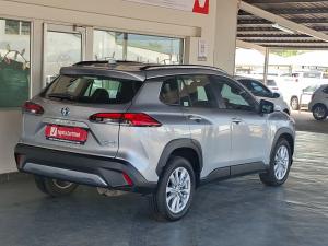 Toyota Corolla Cross 1.8 Hybrid XS - Image 2