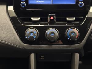 Toyota Corolla Cross 1.8 Xi - Image 14