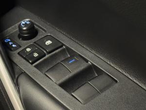 Toyota Corolla Cross 1.8 Xi - Image 18