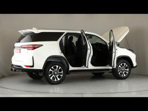 Toyota Fortuner 2.4GD-6 auto - Image 31