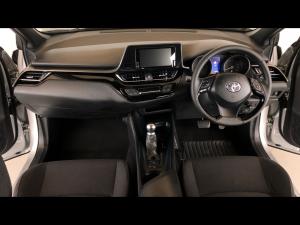 Toyota C-HR 1.2T Plus auto - Image 6