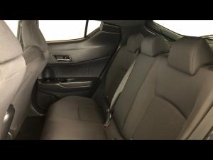 Toyota C-HR 1.2T Plus auto - Image 11