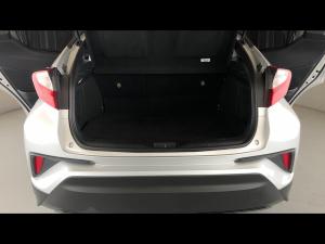 Toyota C-HR 1.2T Plus auto - Image 13