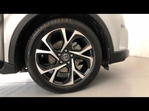 Toyota C-HR 1.2T Plus auto - Image 17