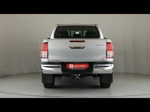 Toyota Hilux 2.4GD-6 double cab 4x4 Raider manual - Image 5