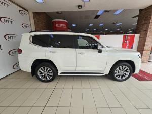 Toyota Land Cruiser 300 3.3D ZX - Image 3