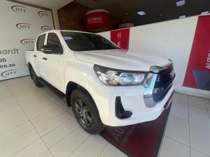 Toyota Hilux 2.4GD-6 double cab 4x4 Raider manual - Image 1