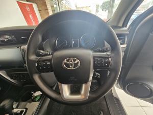 Toyota Fortuner 2.4GD-6 4x4 - Image 8