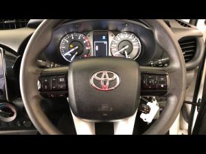 Toyota Hilux 2.4GD-6 double cab 4x4 Raider X auto - Image 14