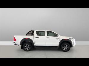 Toyota Hilux 2.4GD-6 double cab 4x4 Raider X auto - Image 3