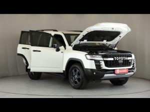 Toyota Land Cruiser 300 3.3D GR-Sport - Image 29