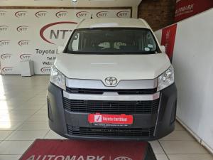 Toyota Quantum 2.8 SLWB panel van - Image 4