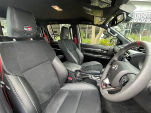 Toyota Hilux 2.8GD-6 double cab 4x4 GR-Sport - Image 8