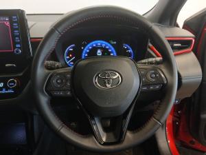 Toyota Corolla Cross 1.8 Hybrid GR-Sport - Image 8