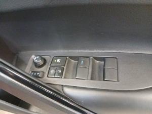 Toyota Corolla Cross 1.8 Hybrid GR-Sport - Image 22