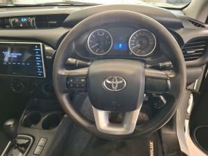 Toyota Hilux 2.4 GD-6 SRX 4X4 automaticS/C - Image 8