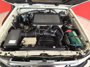 Toyota Land Cruiser 79 4.5DS/C - Image 10